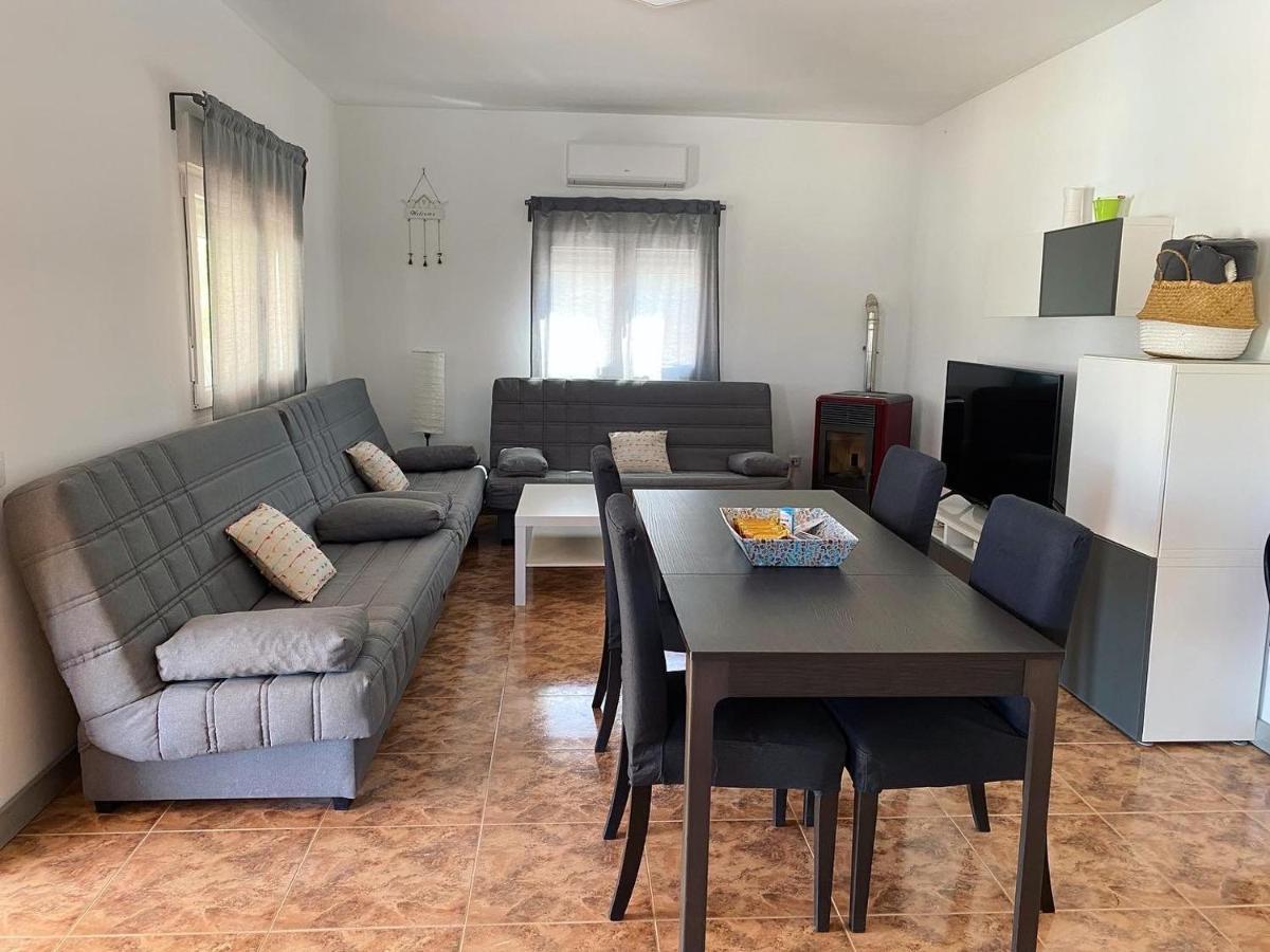 Casa Con Piscina, Villa Alarilla Fuentidueña de Tajo Kültér fotó