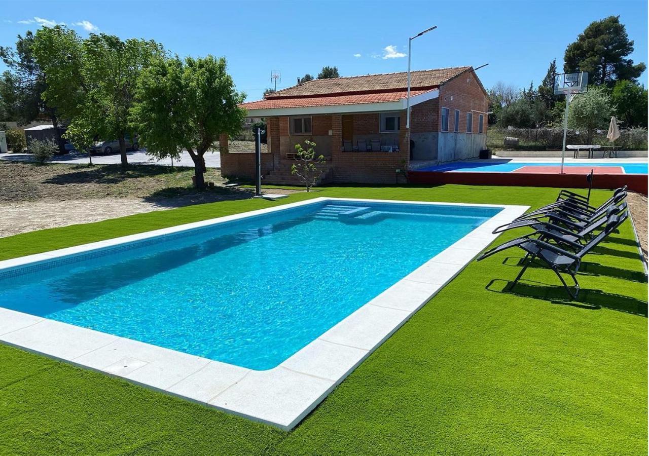 Casa Con Piscina, Villa Alarilla Fuentidueña de Tajo Kültér fotó