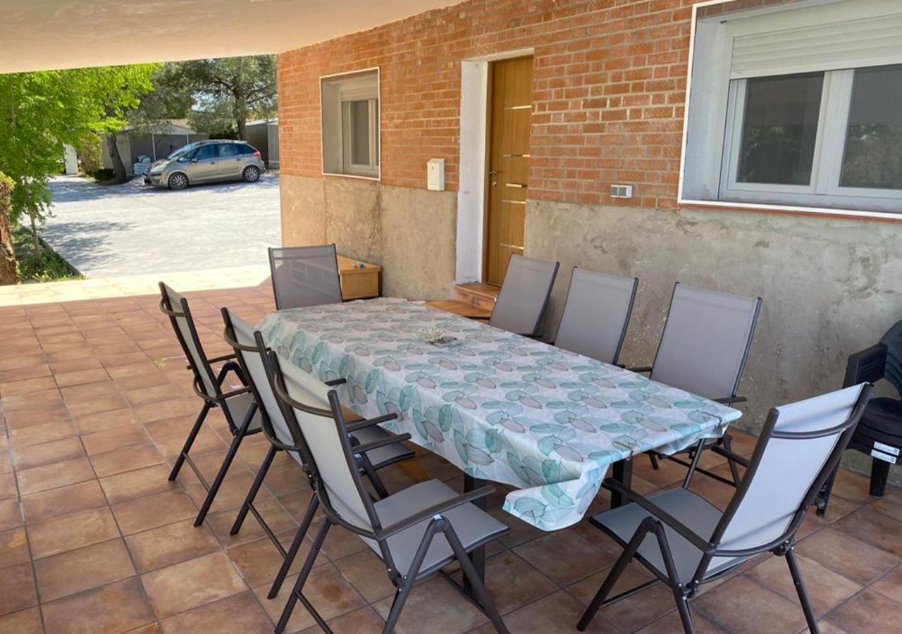 Casa Con Piscina, Villa Alarilla Fuentidueña de Tajo Kültér fotó