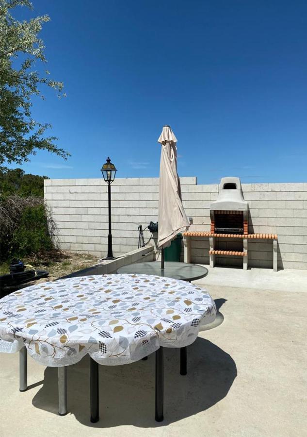 Casa Con Piscina, Villa Alarilla Fuentidueña de Tajo Kültér fotó